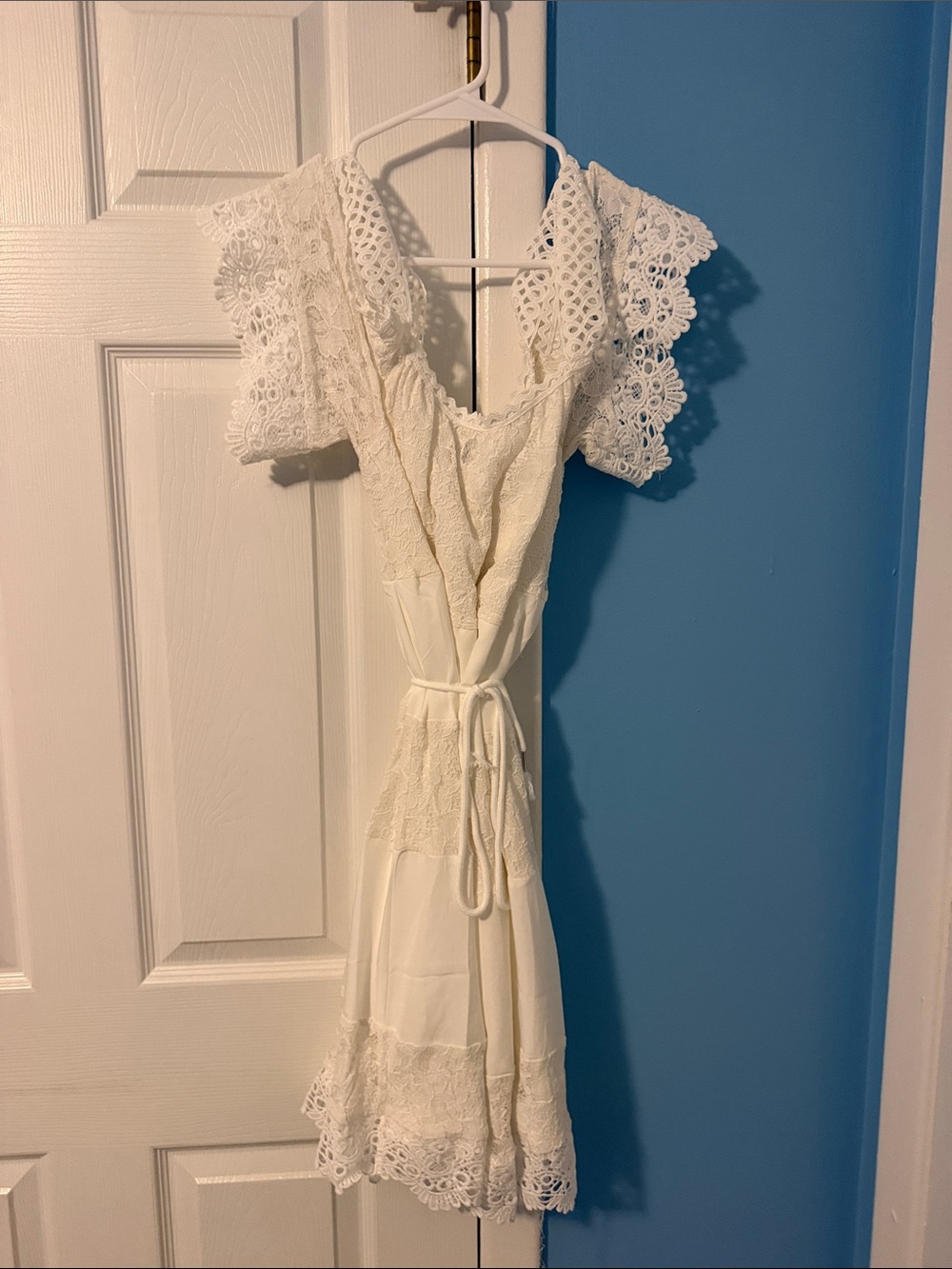 Boho Ivory Lace-Trim Mini Dress with Tie Waist